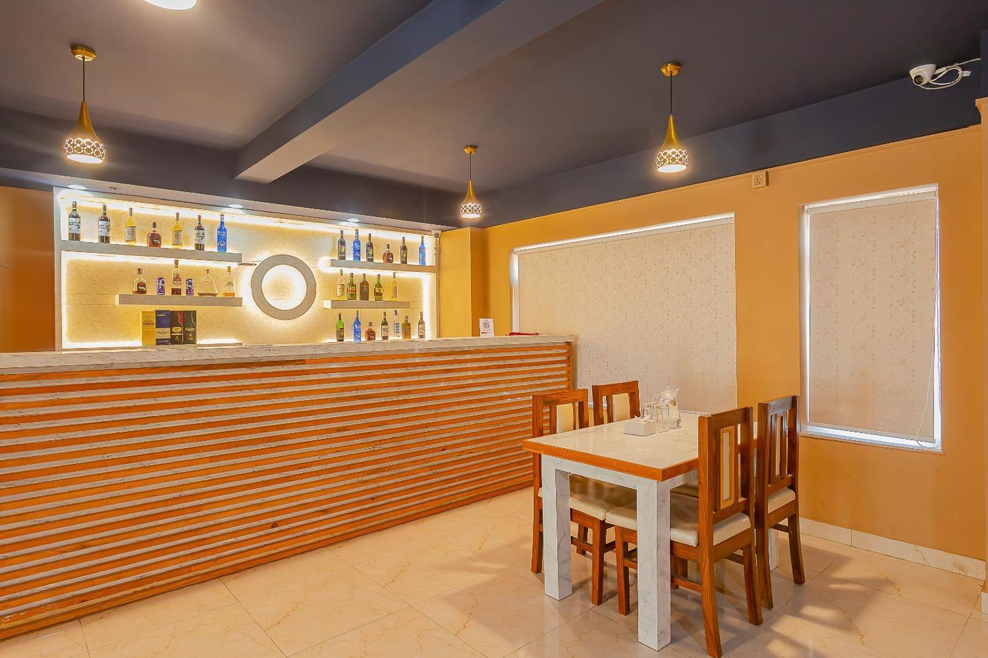 Oyo 798 Euphoria Inn Kathmandu Luaran gambar