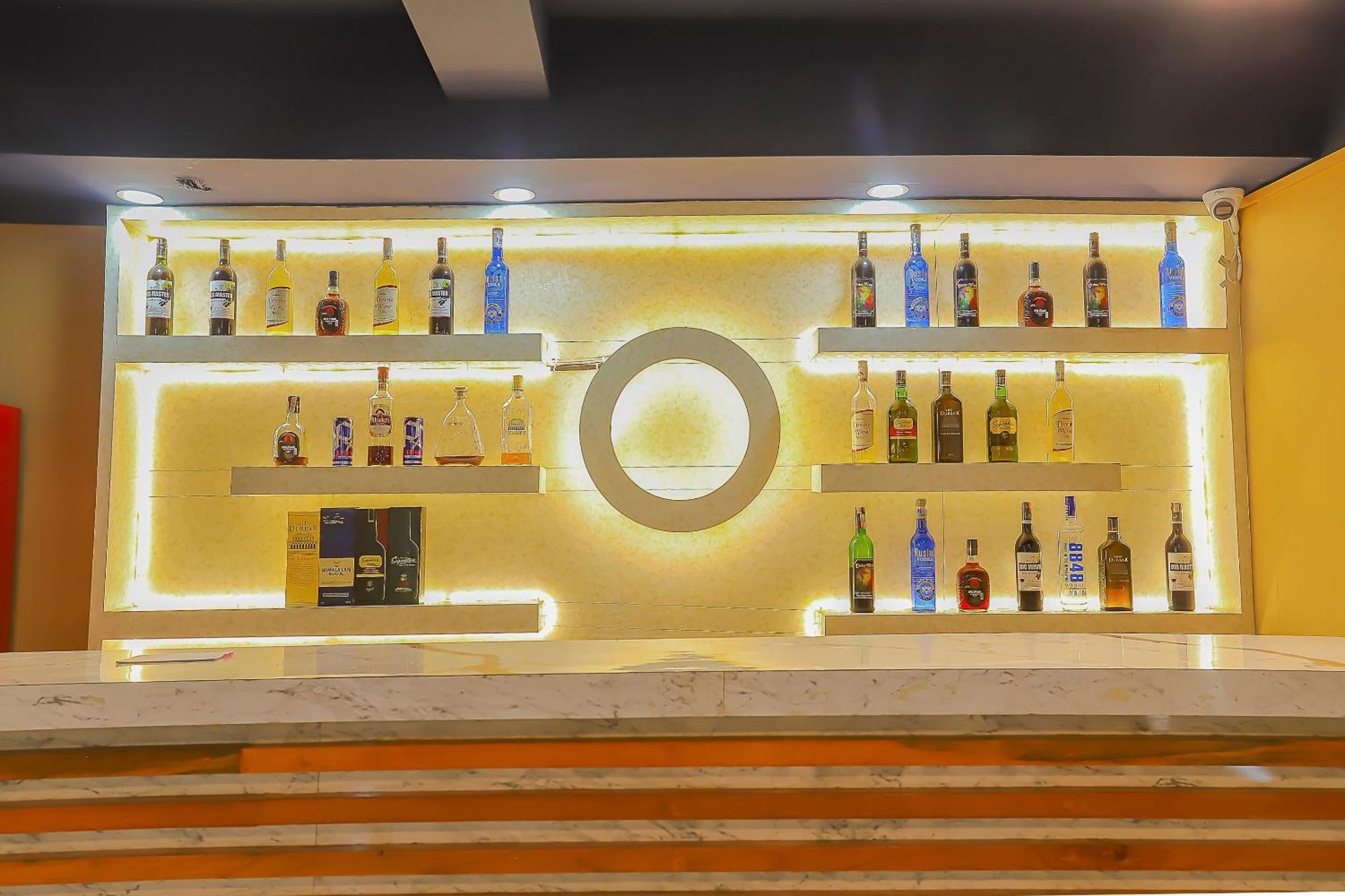 Oyo 798 Euphoria Inn Kathmandu Luaran gambar